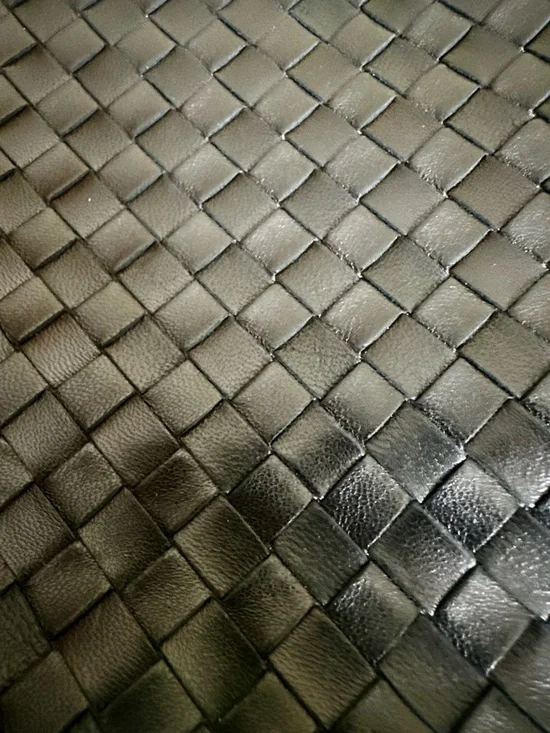 RARE Bottega Veneta Lambskin Intrecciato Olympiia Bag w Bold Leather Link Straps - Picture 3 of 15